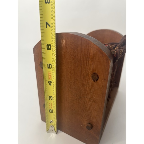 Vintage Wooden Napkin Holder: Cottagecore Fabric Basket - Picture 8 of 8